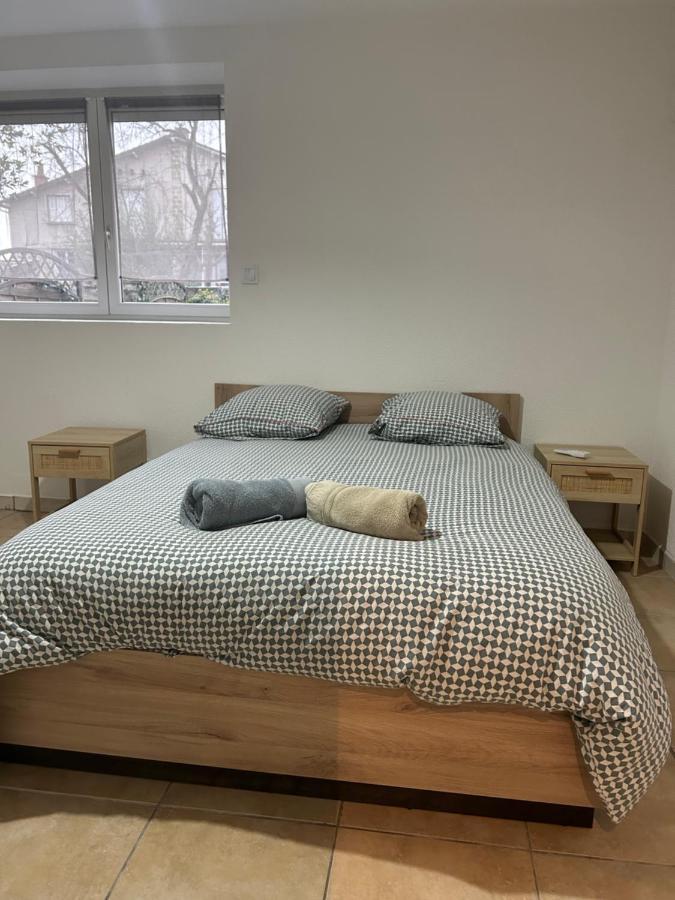 Gasperi Apartment บรีฟ-ลา-เกยยาร์ด ภายนอก รูปภาพ